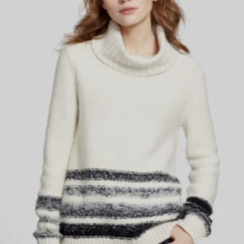 Splendid Striped Turtle Neck Sweater Size Small